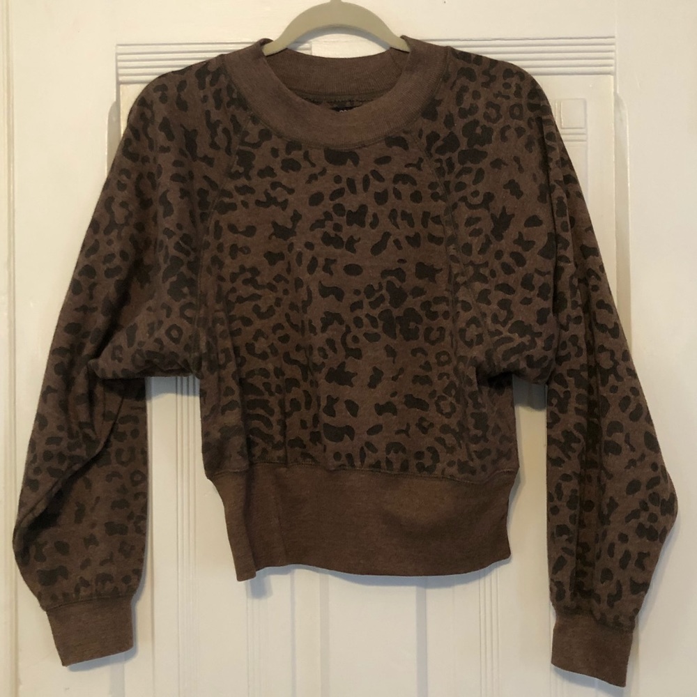 Cropped sweatshirt